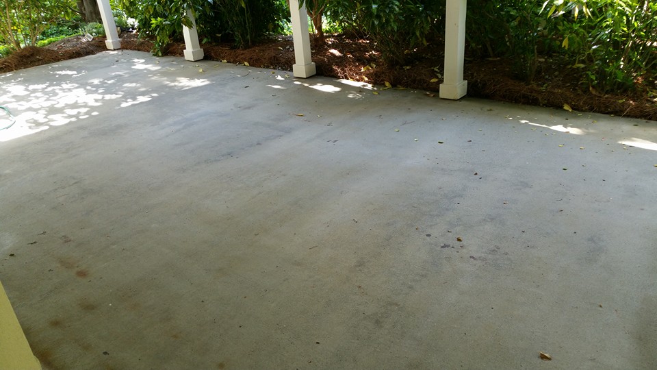 Concrete patio on a Dunwoody GA Home - After Pressure Washing.