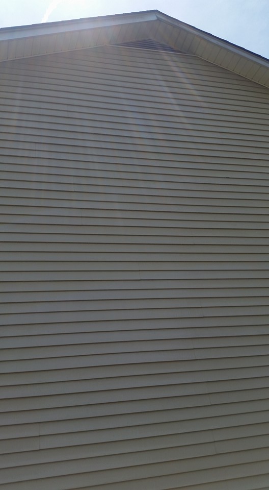 Siding on a Smyrna GA Home - After Pressure Washing 1
